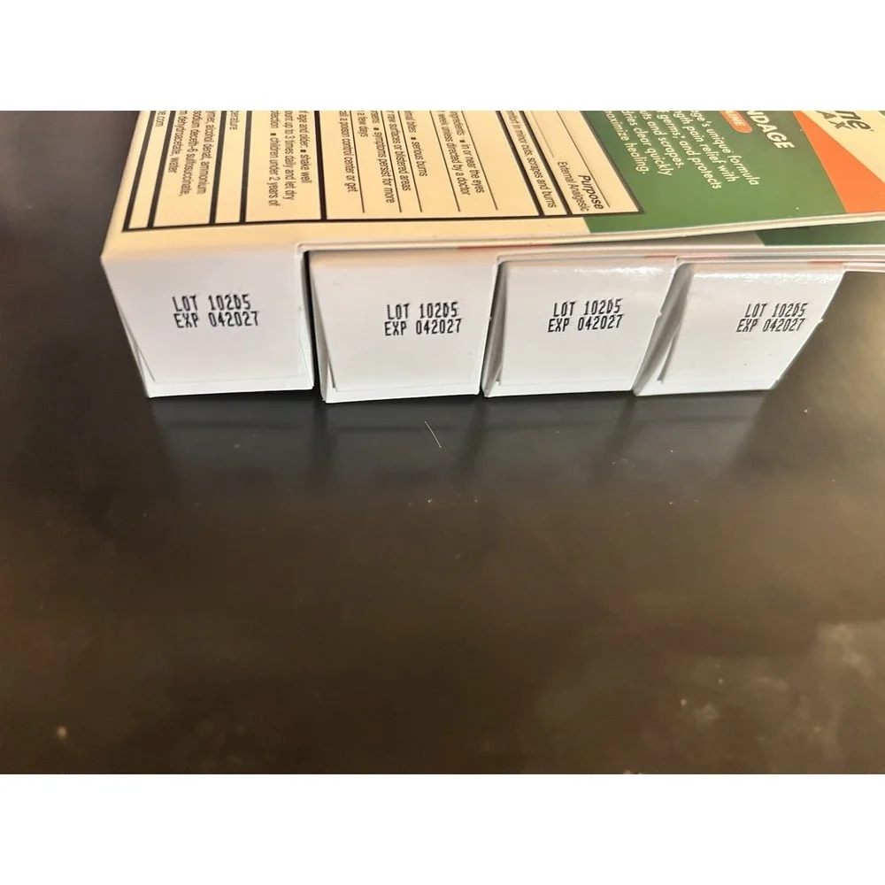 Lot Of 4 Bactine Max Liquid Bandage No Sting Pain‎ Relief New